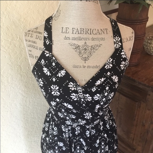 Soma 🖤 dress - Picture 2 of 8